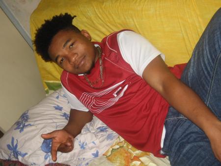   les fille c est mon frere cheri 